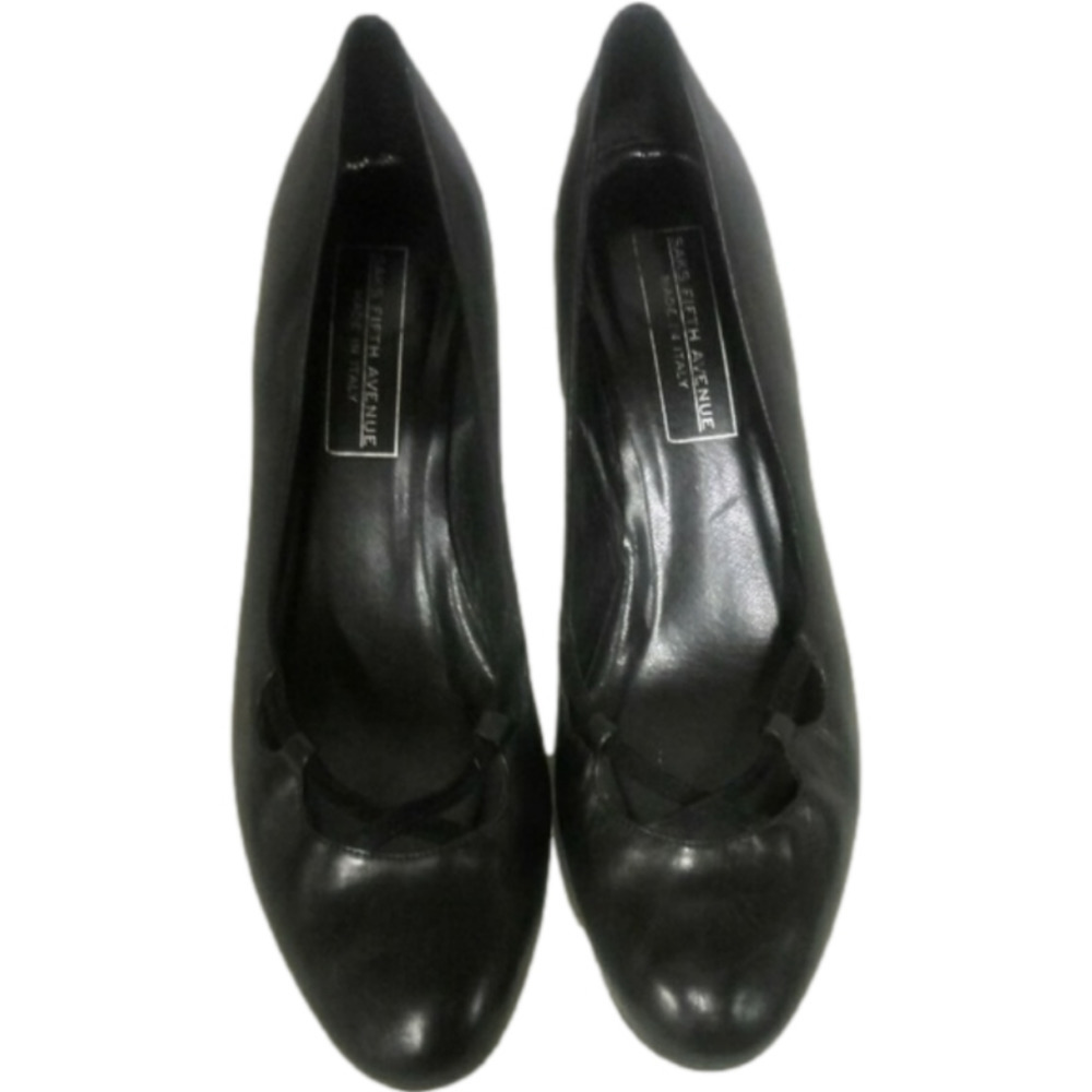 Saks Fifth Avenue Black Leather Crisscross Suede Detail Mid Heel Slip On Pump